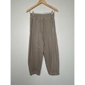 Aerie Oh Snap Barrel Sweatpant Size XS in Stone Harbor